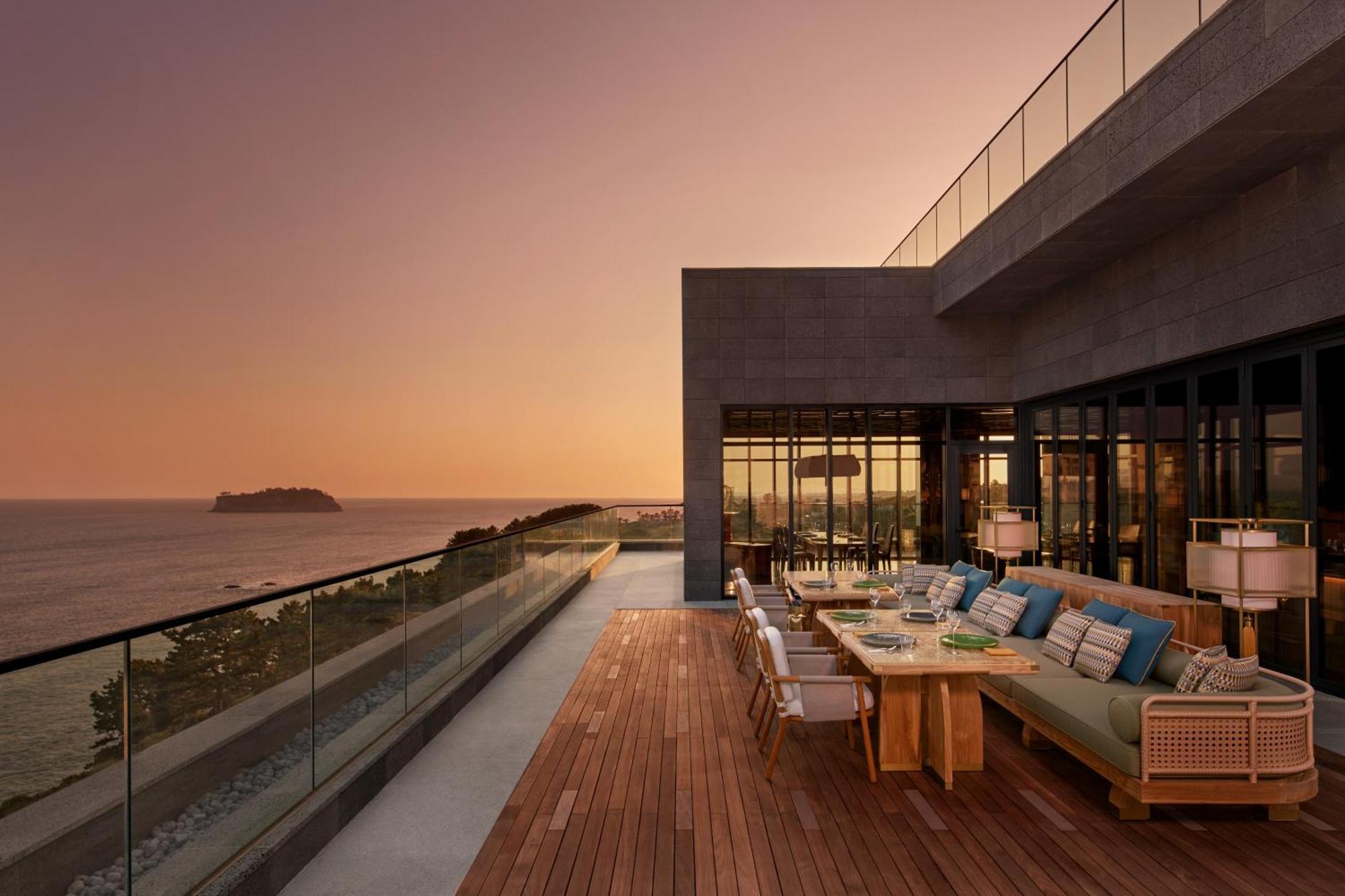 Jw Marriott Jeju Resort & Spa Seogwipo Exterior foto